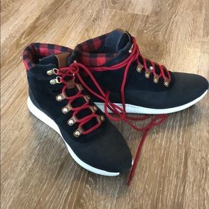 Cole haan zerogrand boots